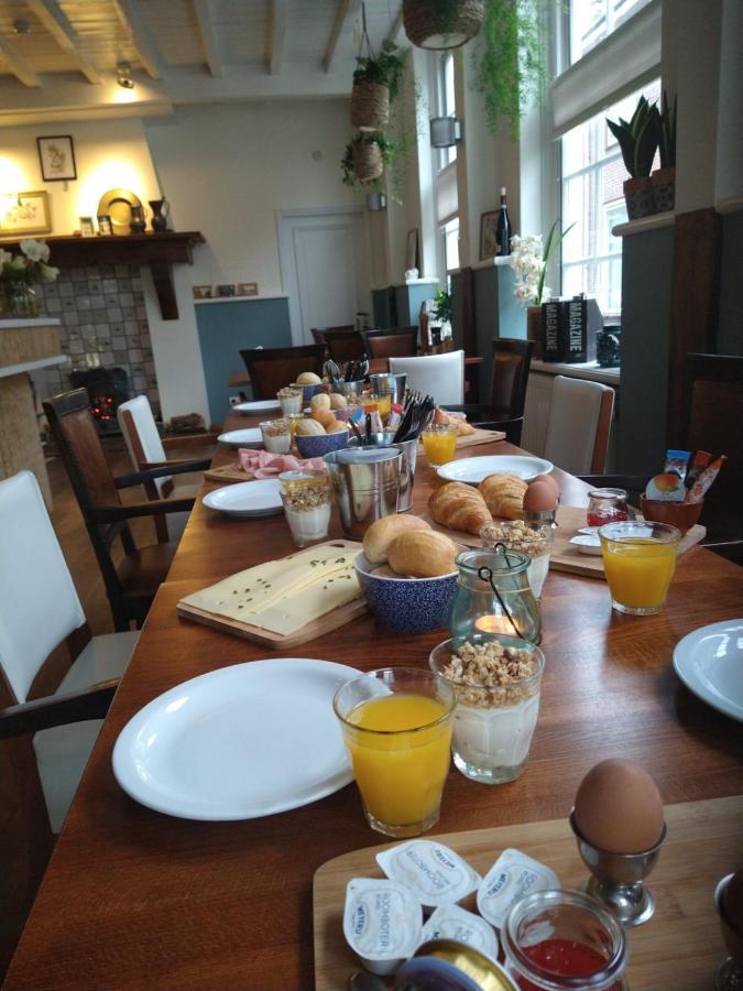 Bed & Brasserie Het Kosthuys Sint-Maartensdijk Eksteriør billede